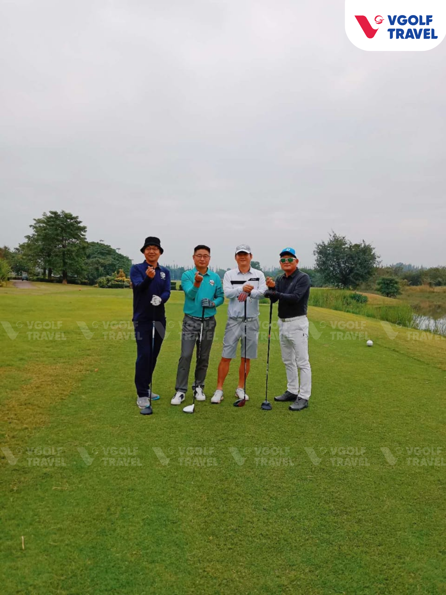 Tour golf Lào